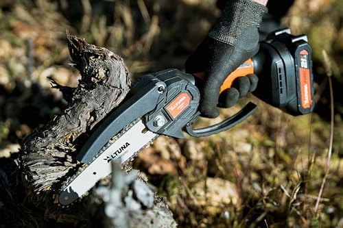 Altuna - 21V Battery Chainsaw with Titanium Chain - 800W Power - Cutting Capacity 150mm - Includes 2 Lithium Batteries - Lightweight and Compact - Case and Accessories Included - AF 150 - Image 6