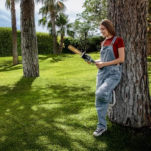 Cecotec TitaniumSword 2120 Hand XL 2in1 Battery Hedge Trimmer, Brushless Motor, Brushless, Titanium Blades, Includes 2 Accessories, Safety System - Image 3